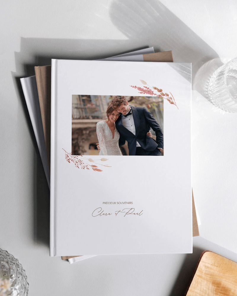 Comment sélectionner vos photos de mariage - MILK Books